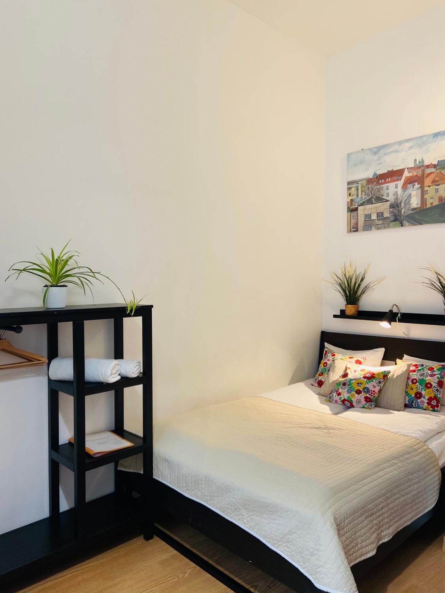 Basic Triple Room