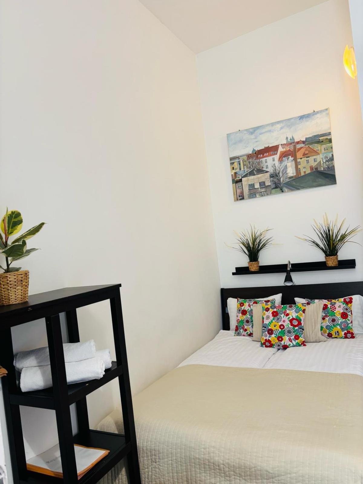 Basic Triple Room