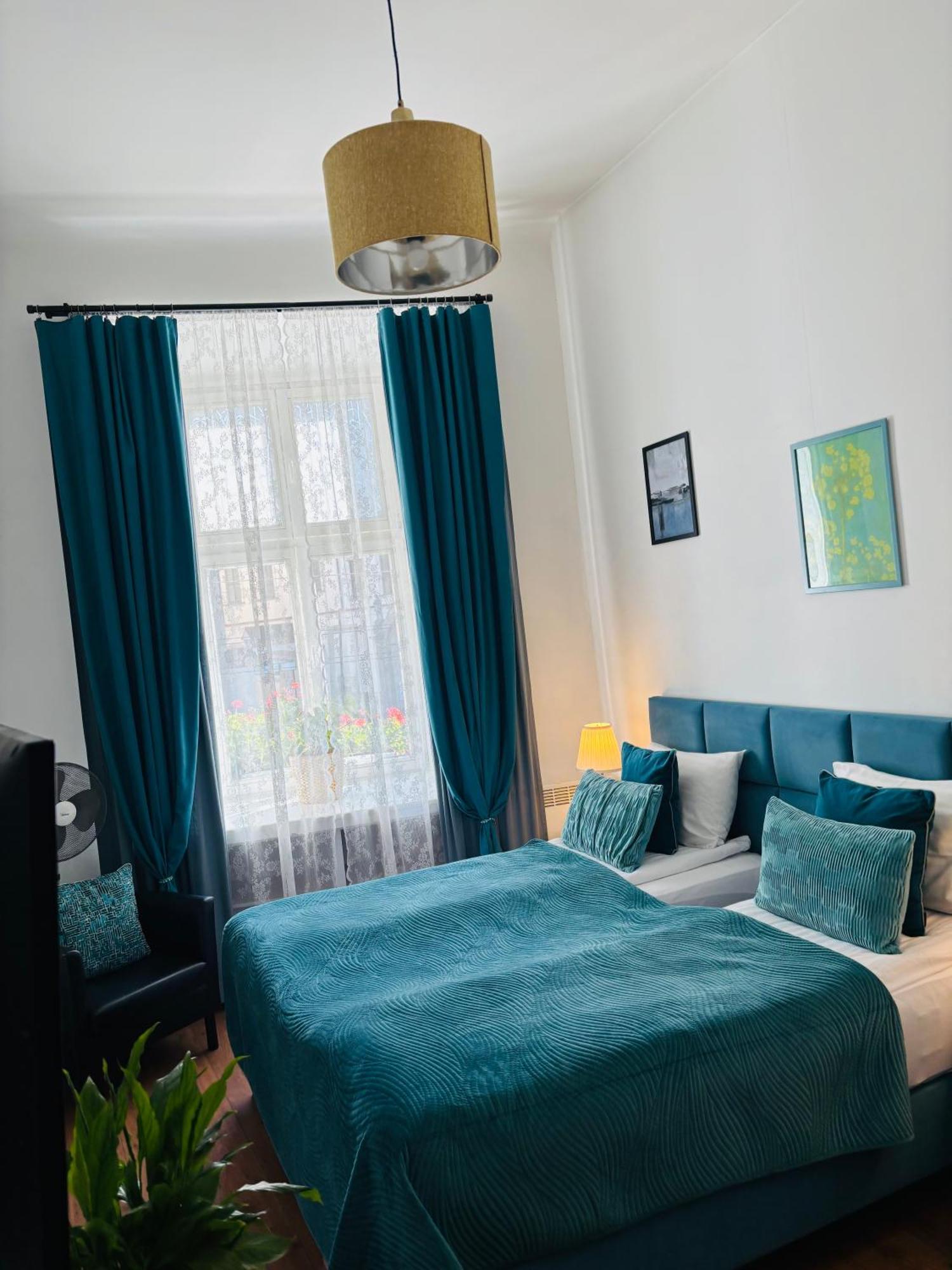 Triple Room City View